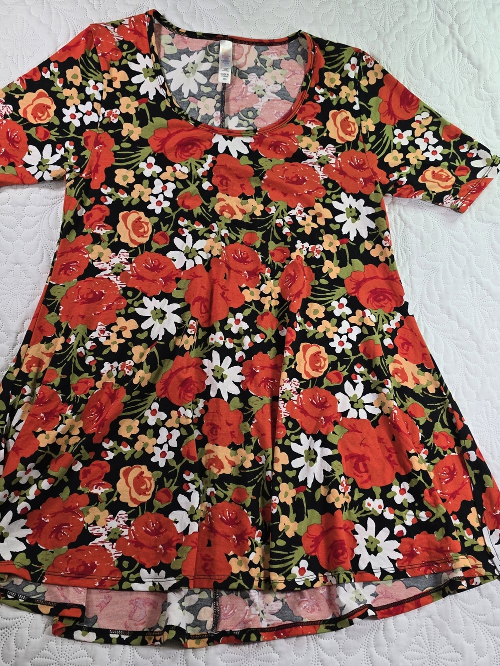 LuLaRoe Tunic Top XXS Black Red Orange Floral Short Sleeve High-Low Stretch
